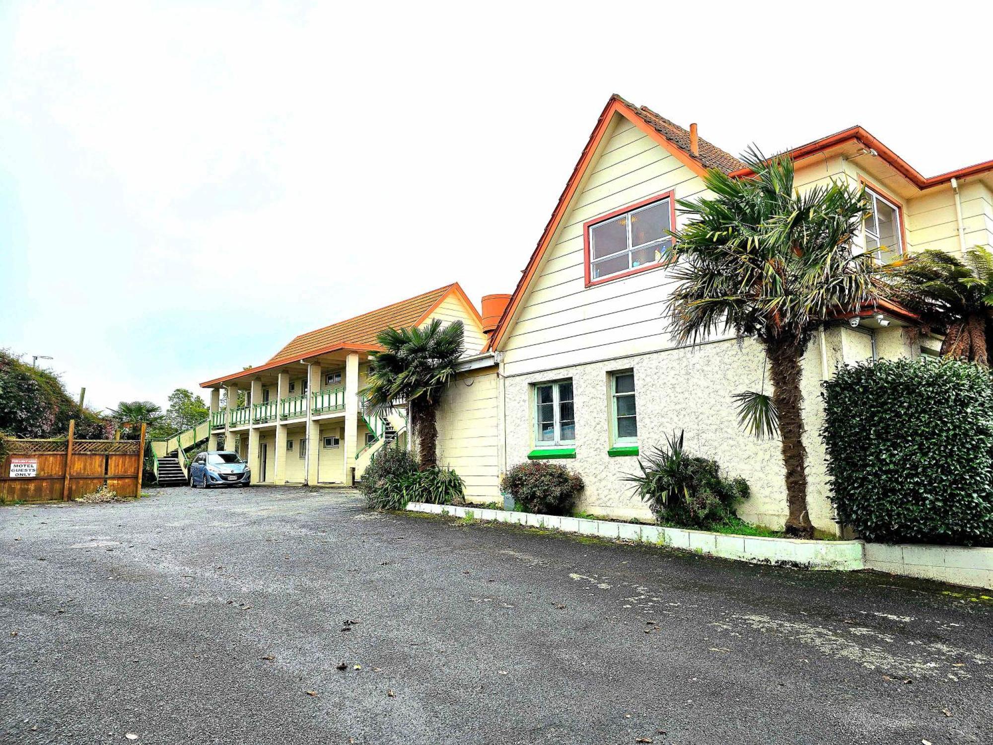 Putaruru Arms Motor Inn Екстериор снимка